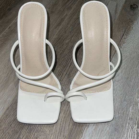 White shien heels size 6.5 never worn out of house 4 inch heel - Picture 1 of 3